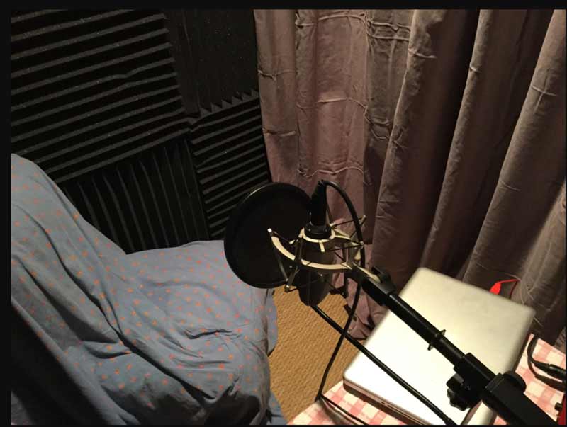 voice over equipment adapted home studio